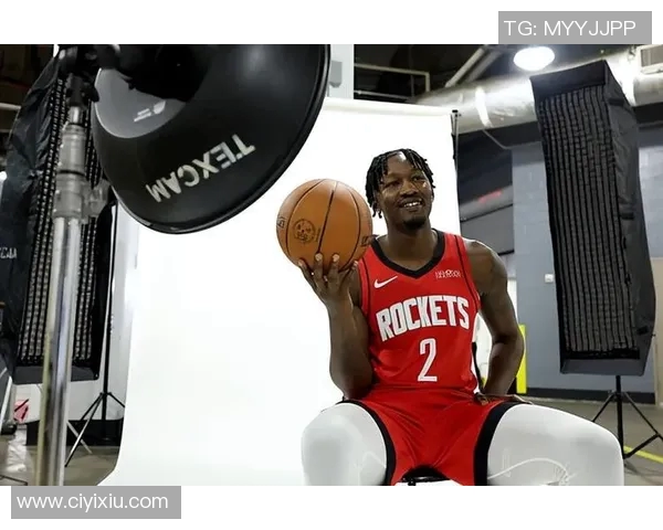 进攻端的威胁度实在是太低了，火箭锋线新援还是没有办法找回手感